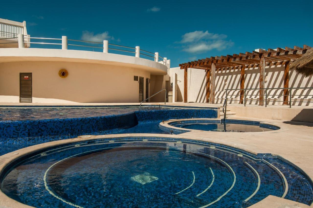 Hotelzone L16 Beach Access Канкун Экстерьер фото